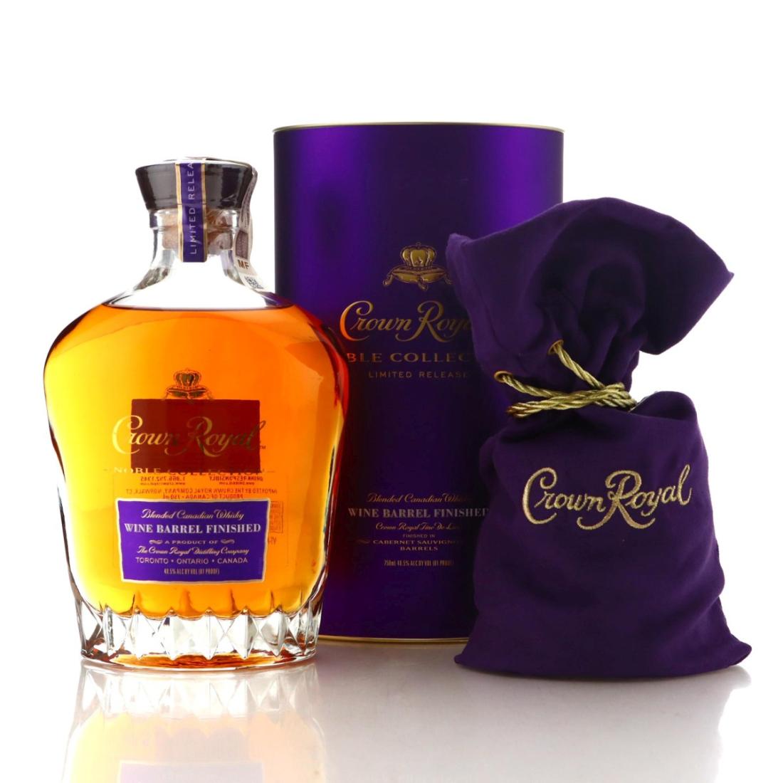 Seagram's Crown Royal 1964 Canadian Whisky Whisky | Whisky Auctioneer